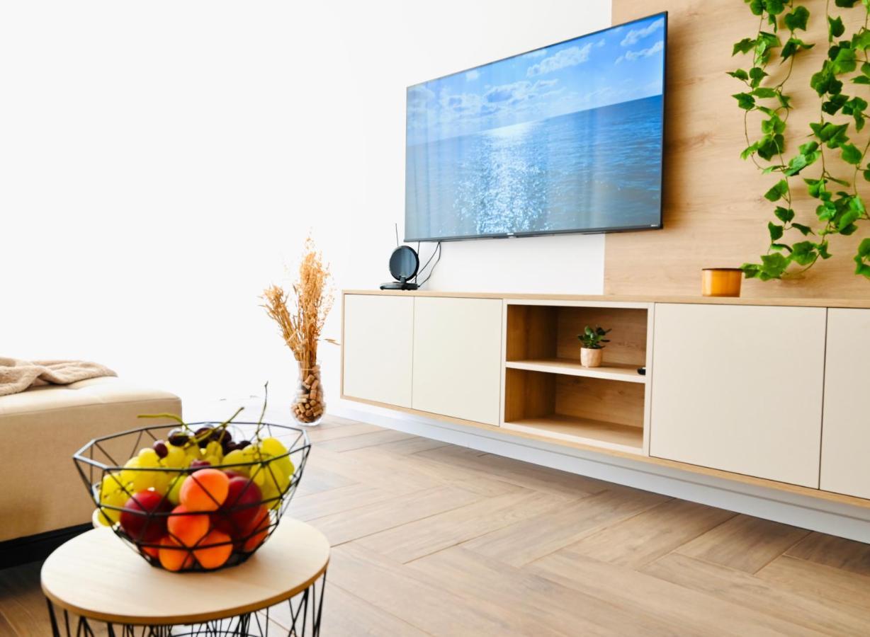 מאלינסקה Adorable Holiday Apartment מראה חיצוני תמונה
