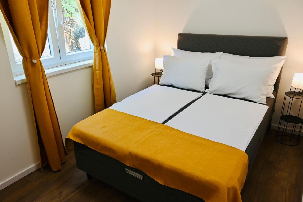 מאלינסקה Adorable Holiday Apartment מראה חיצוני תמונה