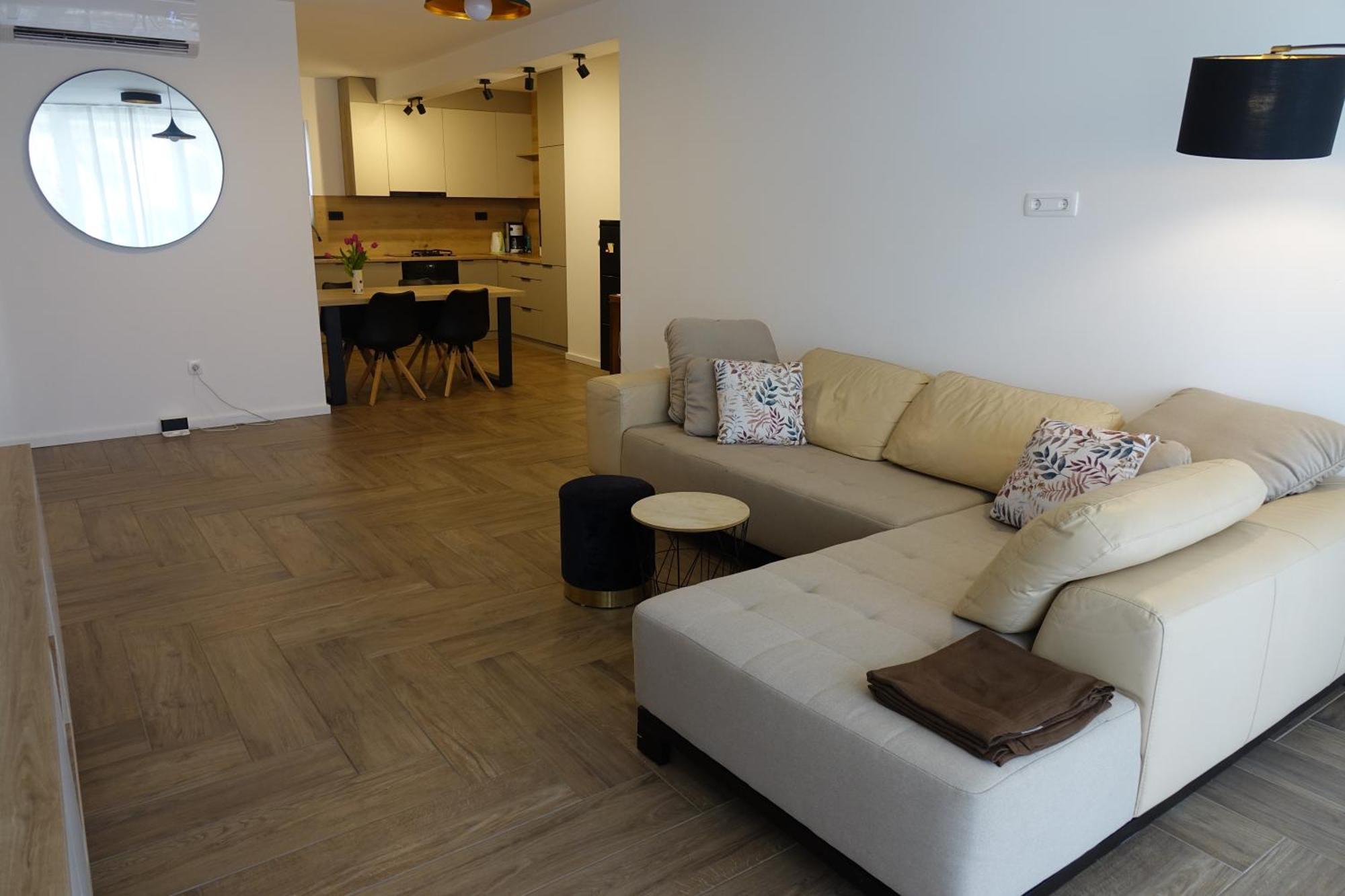 מאלינסקה Adorable Holiday Apartment מראה חיצוני תמונה